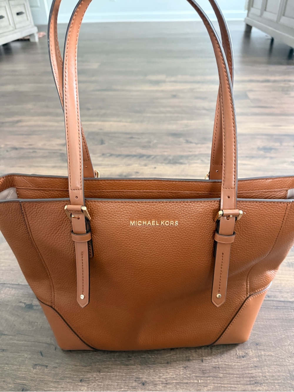 Michael Kors Cognac Pebbled Leather Tote with Gold Hardware - Picture 3 of 6